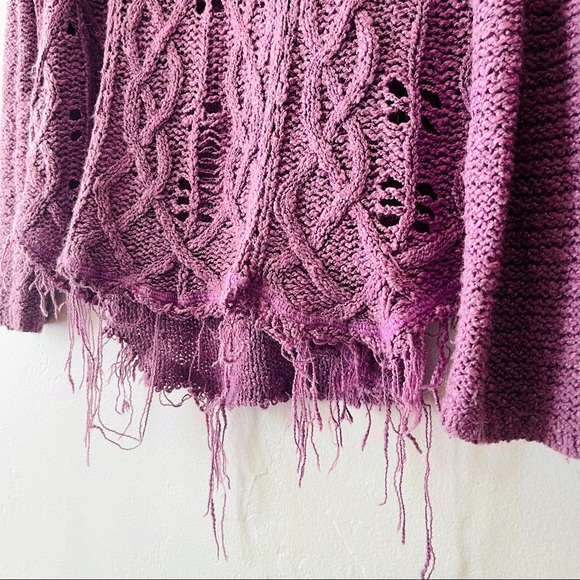 🎉HP🎉 Relaxed oversized crocheted sweater Purple - Picture 3 of 5